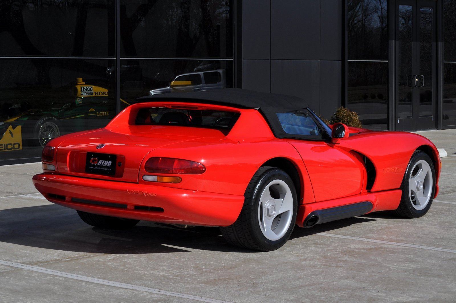 Used 1994 Dodge Viper RT/10 image 14