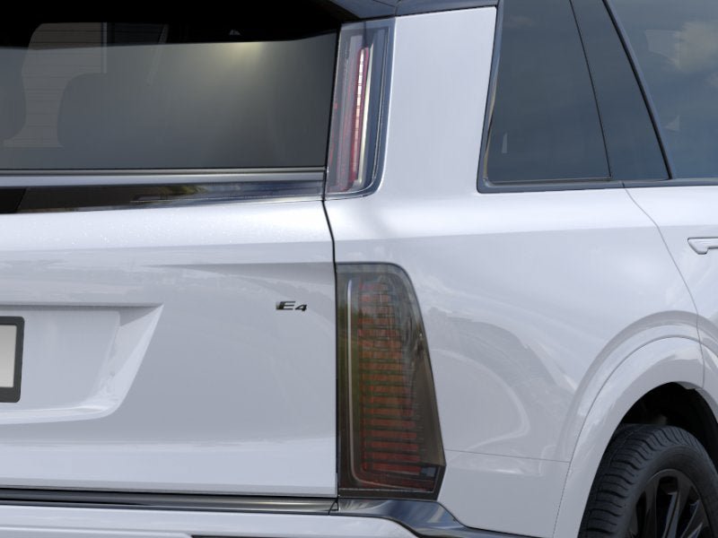 New 2027 Cadillac Vistiq Platinum w/ LPO, Floor Liner Package AWD/4WD image 11