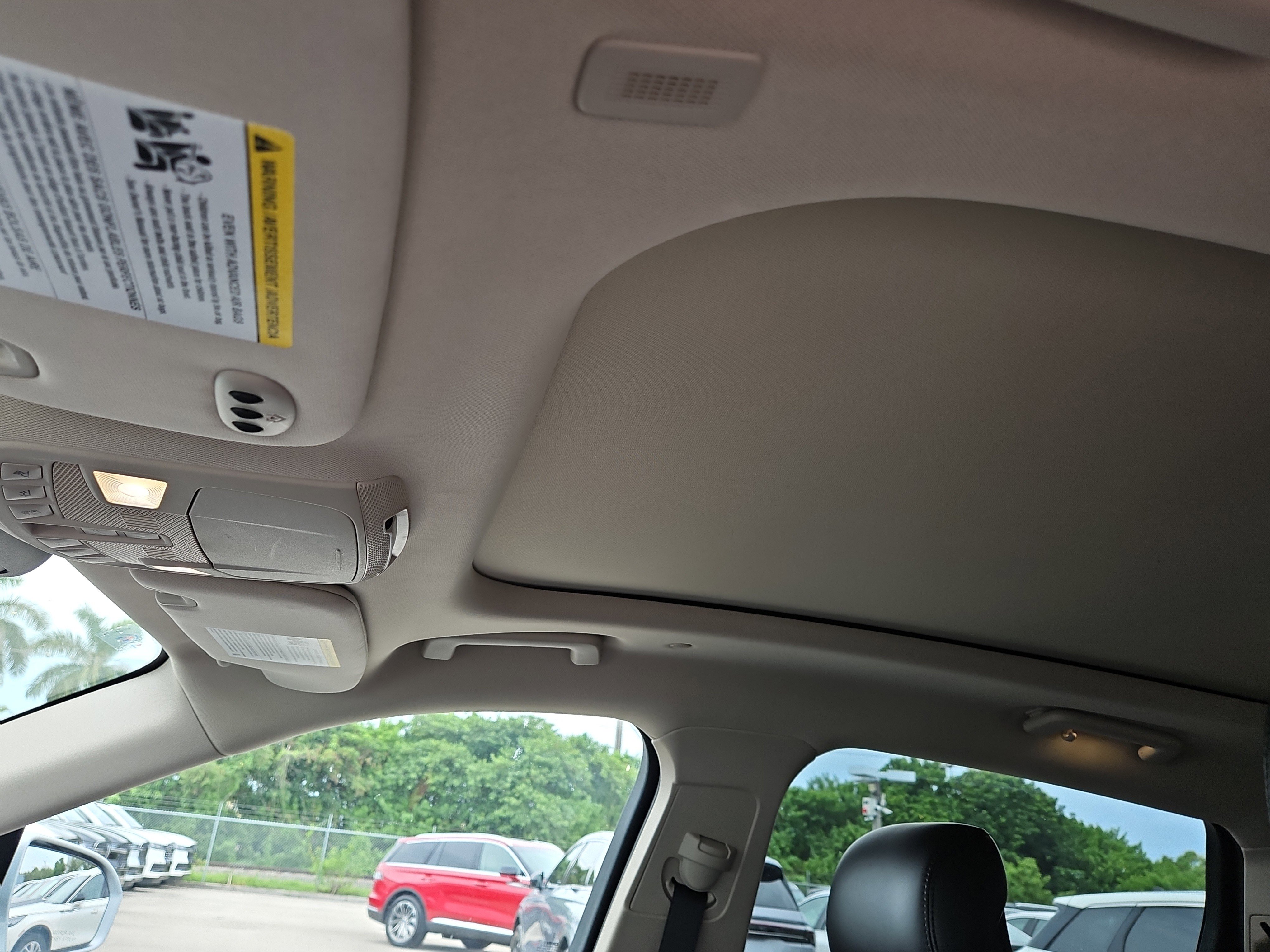 Certified 2023 Lincoln Nautilus Reserve w/ Equipment Group 201A image 15