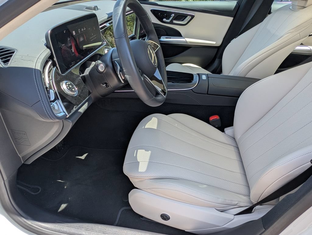 Used 2026 Mercedes-Benz E 450 4MATIC Sedan image 11