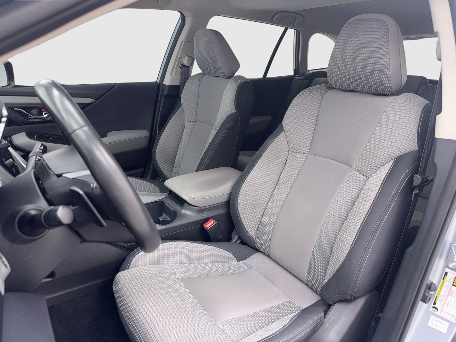 Used 2024 Subaru Outback Premium AWD/4WD image 18