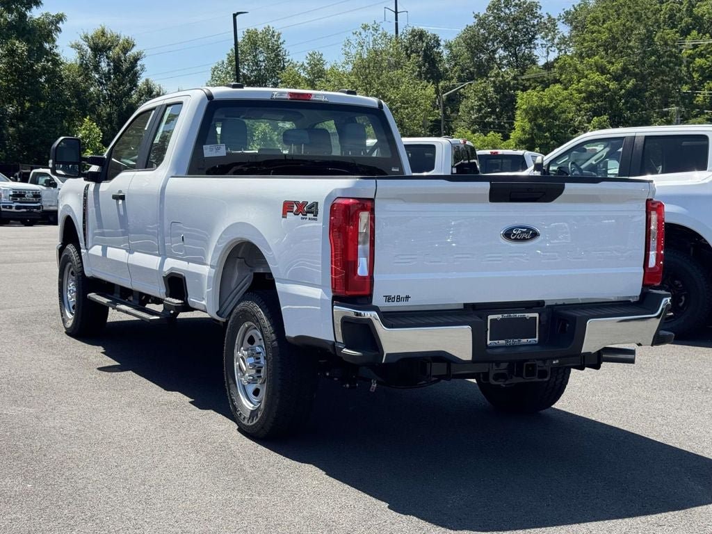 New 2026 Ford F350 XL w/ FX4 Off-Road Package AWD/4WD image 5