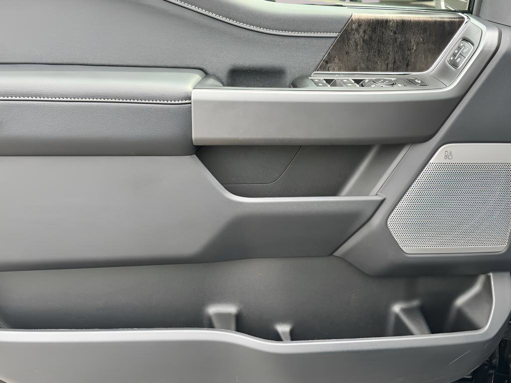 New 2026 Ford F250 Lariat w/ Lariat Ultimate Package image 27