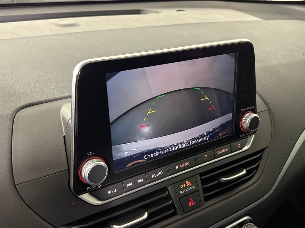 Used 2025 Nissan Altima 2.5 S FWD image 24