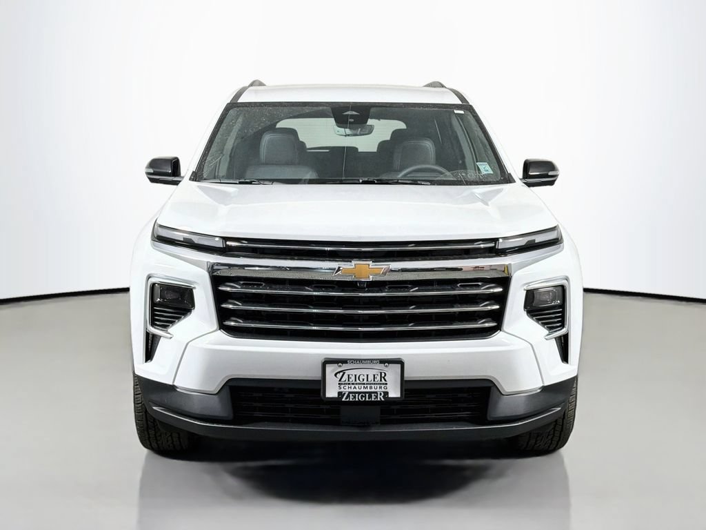 New 2026 Chevrolet Traverse LT w/ Driver Confidence Package AWD/4WD image 2