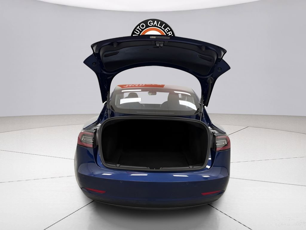 Used 2018 Tesla Model 3 Long Range RWD image 26