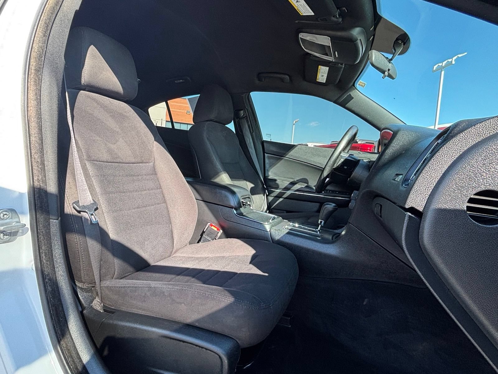 Used 2014 Dodge Charger SE RWD image 22