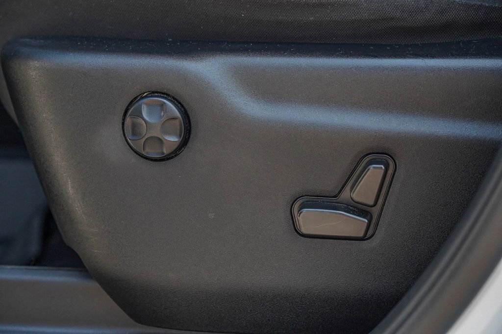 Used 2021 Jeep Grand Cherokee Freedom Edition image 34