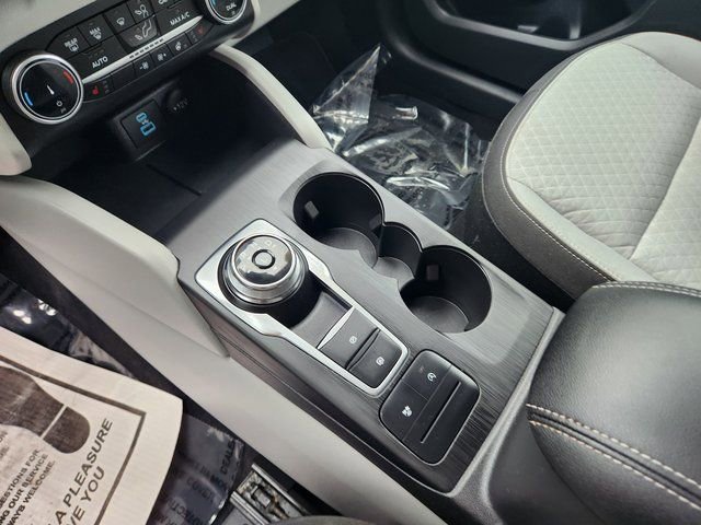 Used 2023 Ford Escape Active image 16