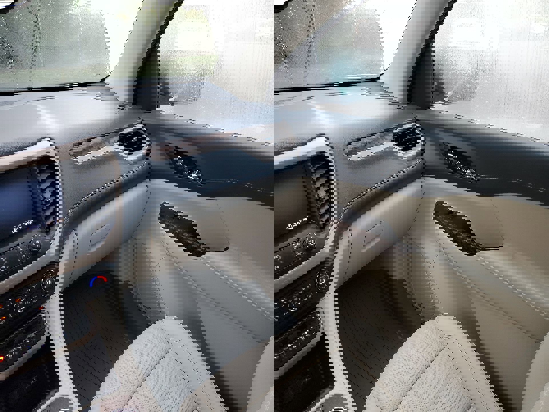 Used 2021 GMC Acadia Denali w/ Denali Technology Package image 53