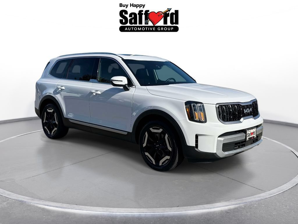 Used 2024 Kia Telluride EX w/ EX Captain's Chair Package AWD/4WD image 10