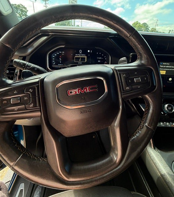 Used 2022 GMC Sierra 1500 AT4 w/ AT4 Preferred Package AWD/4WD image 10