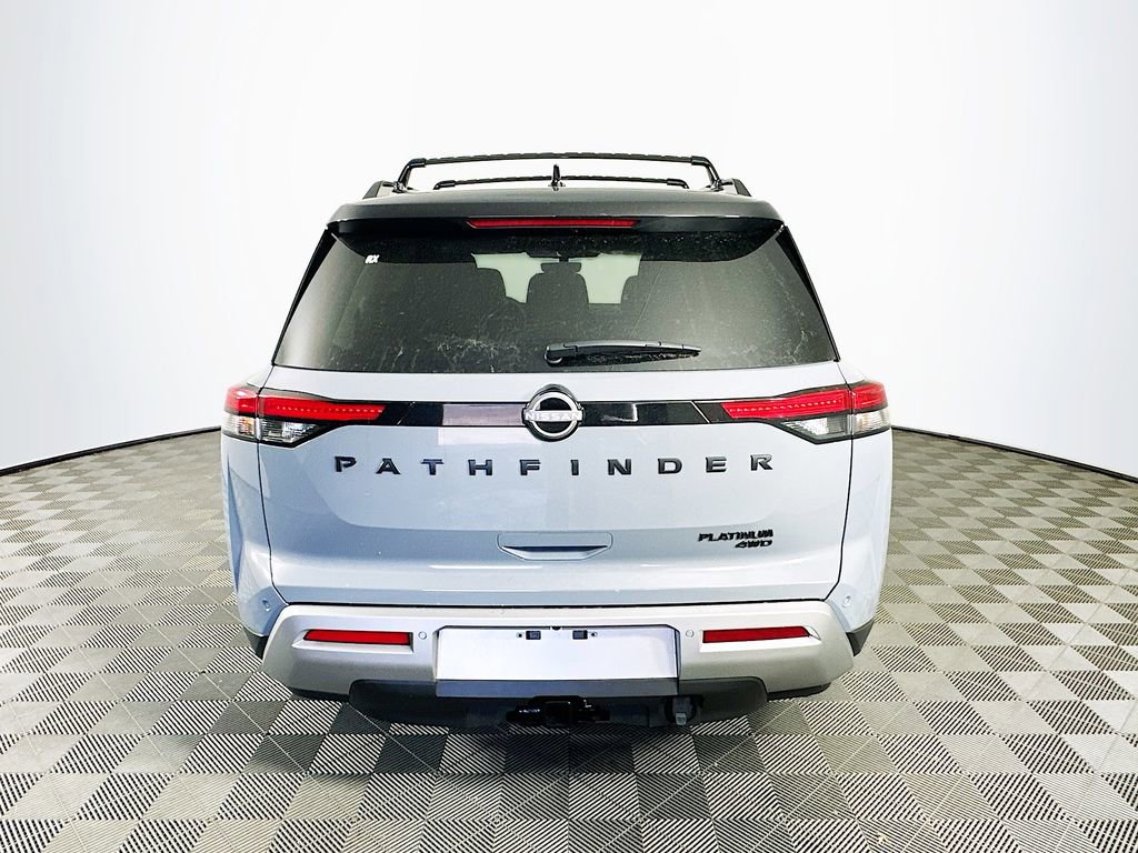 New 2025 Nissan Pathfinder Platinum image 9