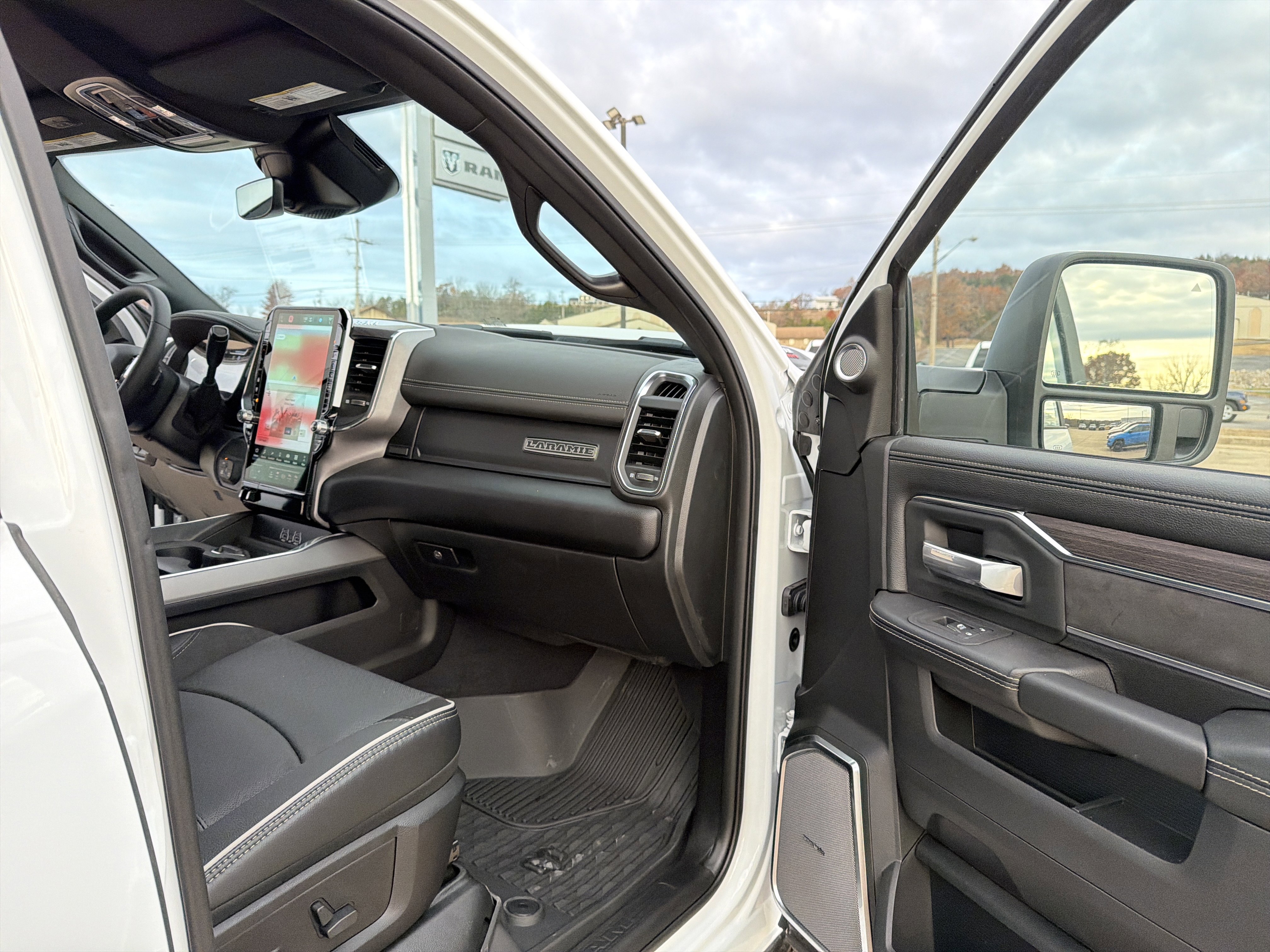 New 2026 RAM 2500 Laramie image 32