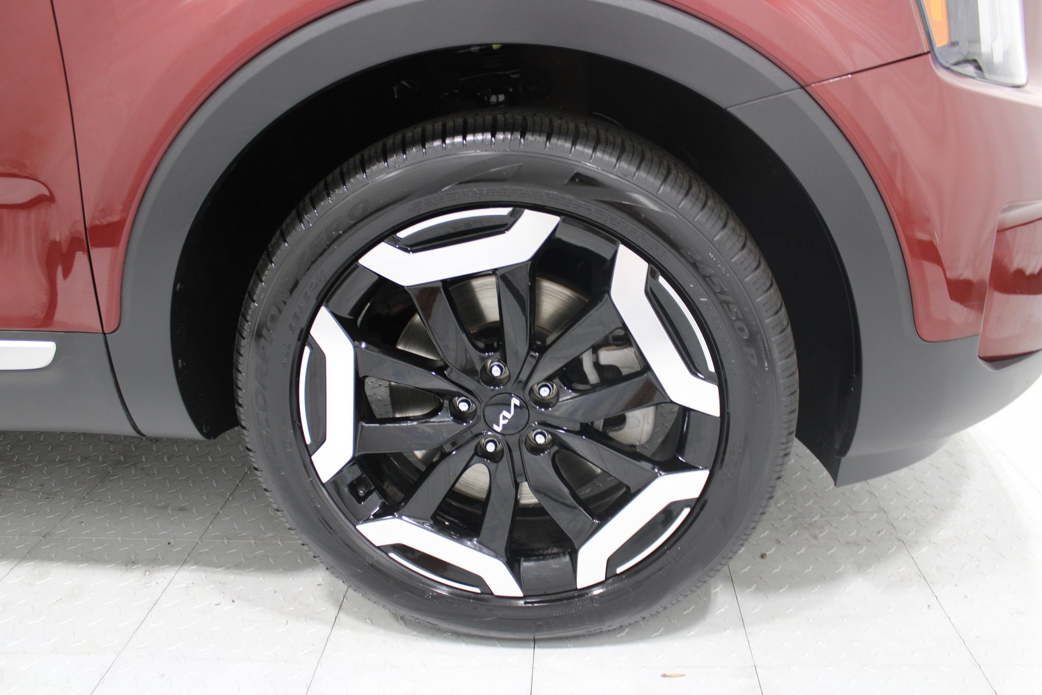 Used 2023 Kia Telluride S AWD/4WD image 5
