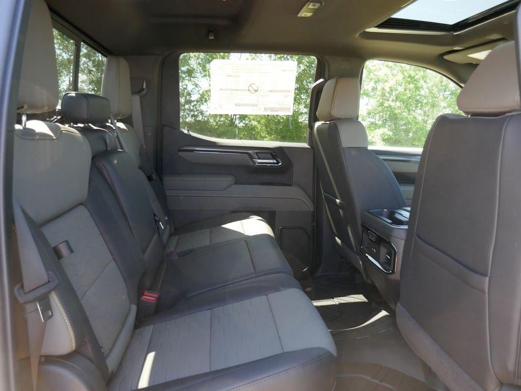 New 2026 Chevrolet Silverado 1500 ZR2 w/ Dark Appearance Package AWD/4WD image 13