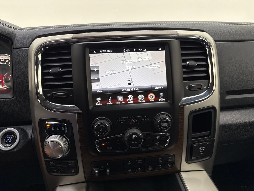 Used 2016 RAM 1500 Laramie w/ Convenience Group AWD/4WD image 19
