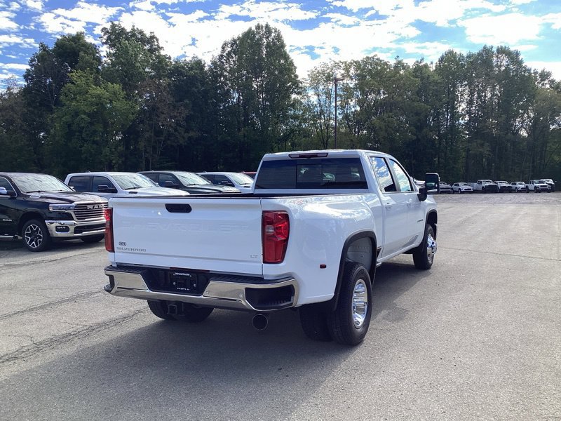 New 2026 Chevrolet Silverado 3500 LT w/ Safety Package AWD/4WD image 7