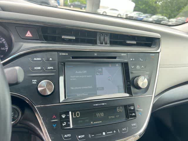 Used 2017 Toyota Avalon Limited FWD image 18