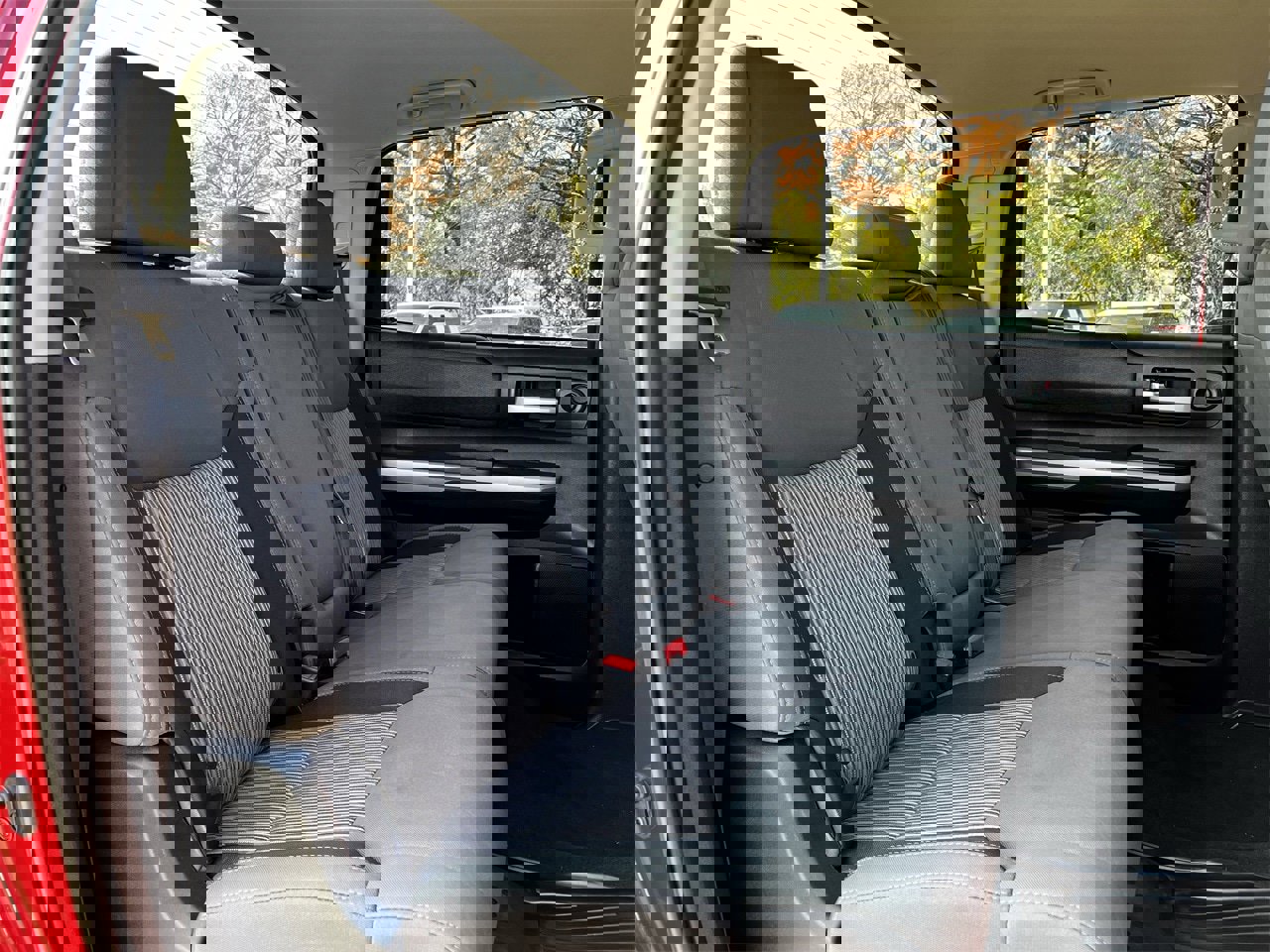 Used 2017 Toyota Tundra SR5 image 26