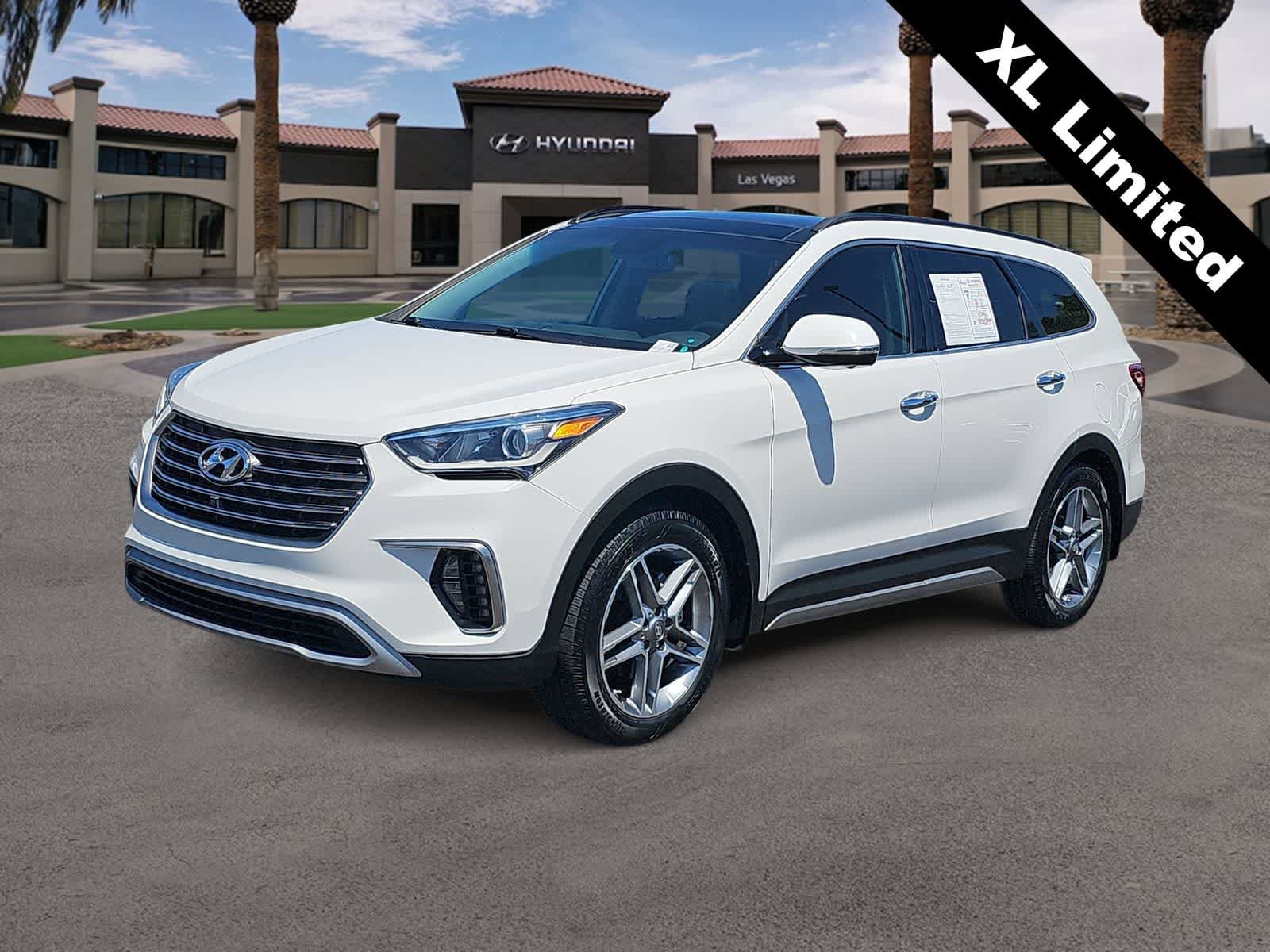 Used 2019 Hyundai Santa Fe XL FWD image 4