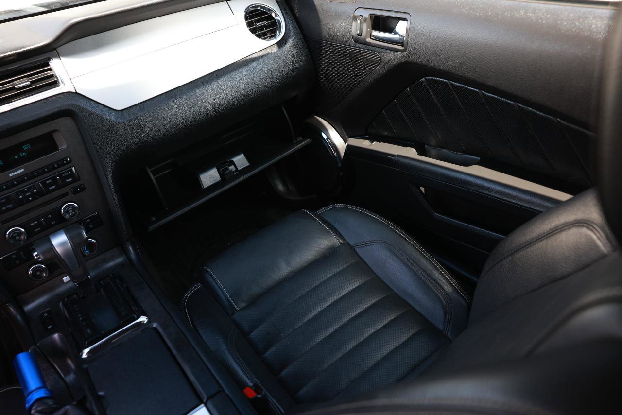 Used 2012 Ford Mustang Premium RWD image 22
