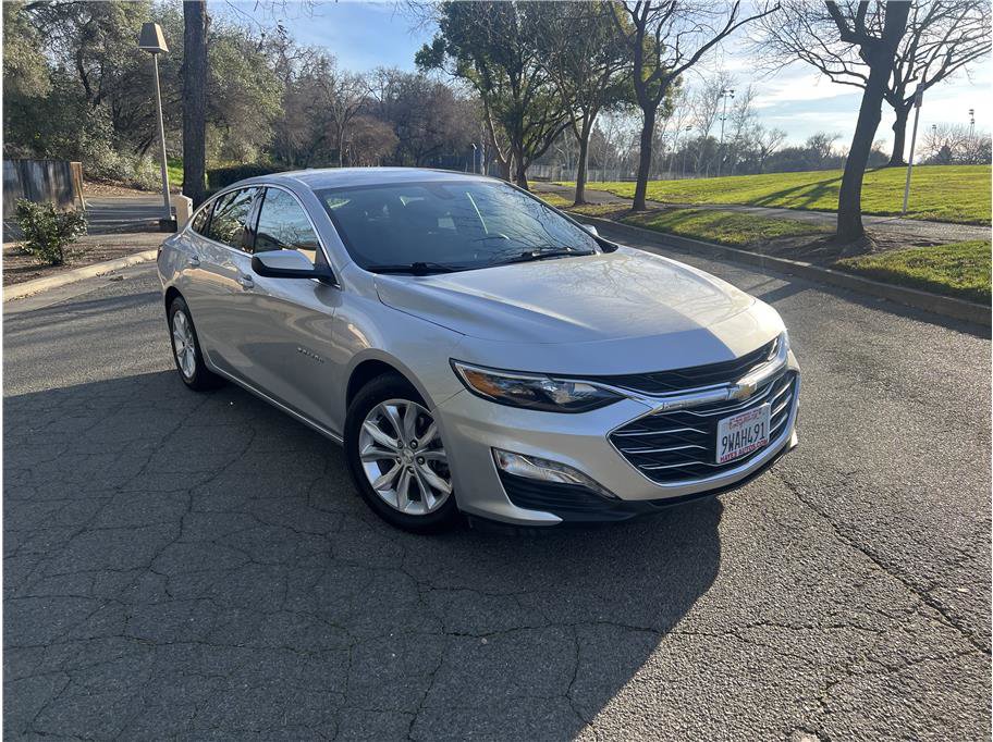 Used 2019 Chevrolet Malibu LT image 1