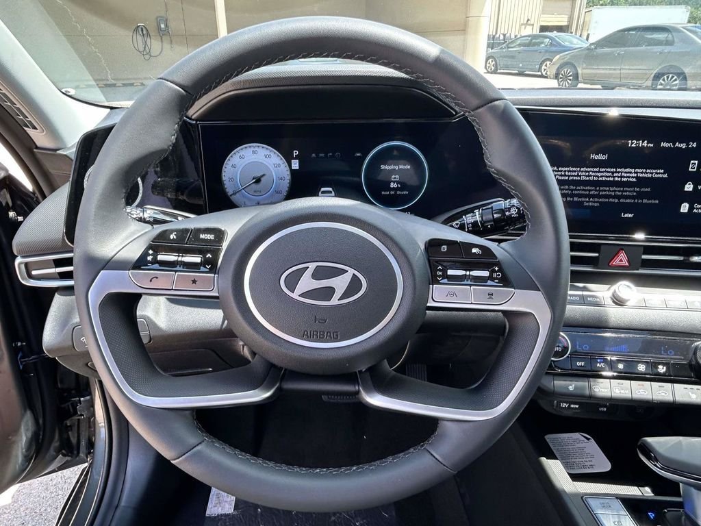 New 2026 Hyundai Elantra Limited FWD image 24
