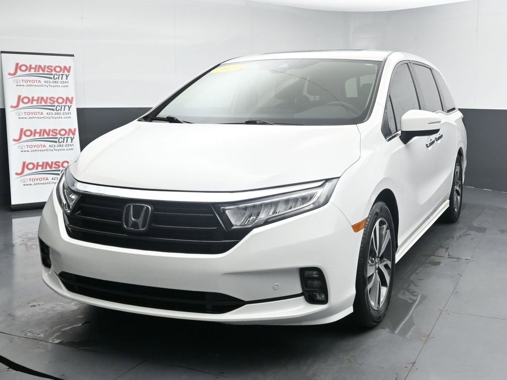 Used 2023 Honda Odyssey Touring image 4