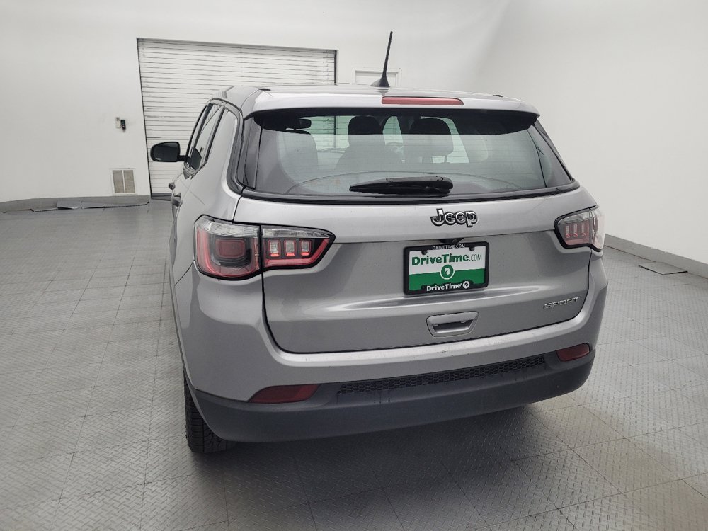 Used 2019 Jeep Compass Sport FWD image 6