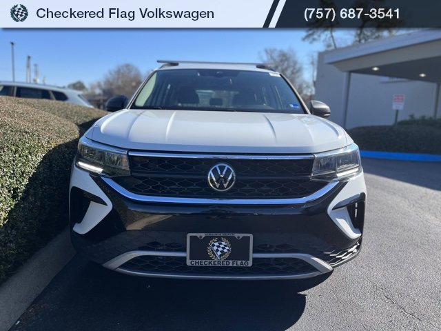 Used 2022 Volkswagen Taos S w/ IQ Drive S Package image 12