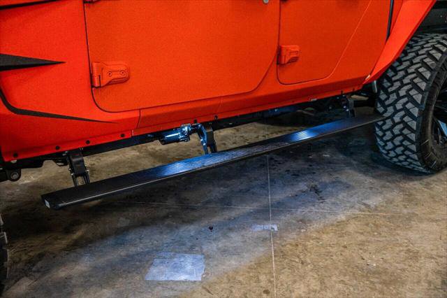 Used 2023 Jeep Gladiator Sport image 17