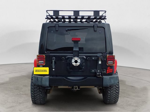 Used 2012 Jeep Wrangler Unlimited Sahara AWD/4WD image 4