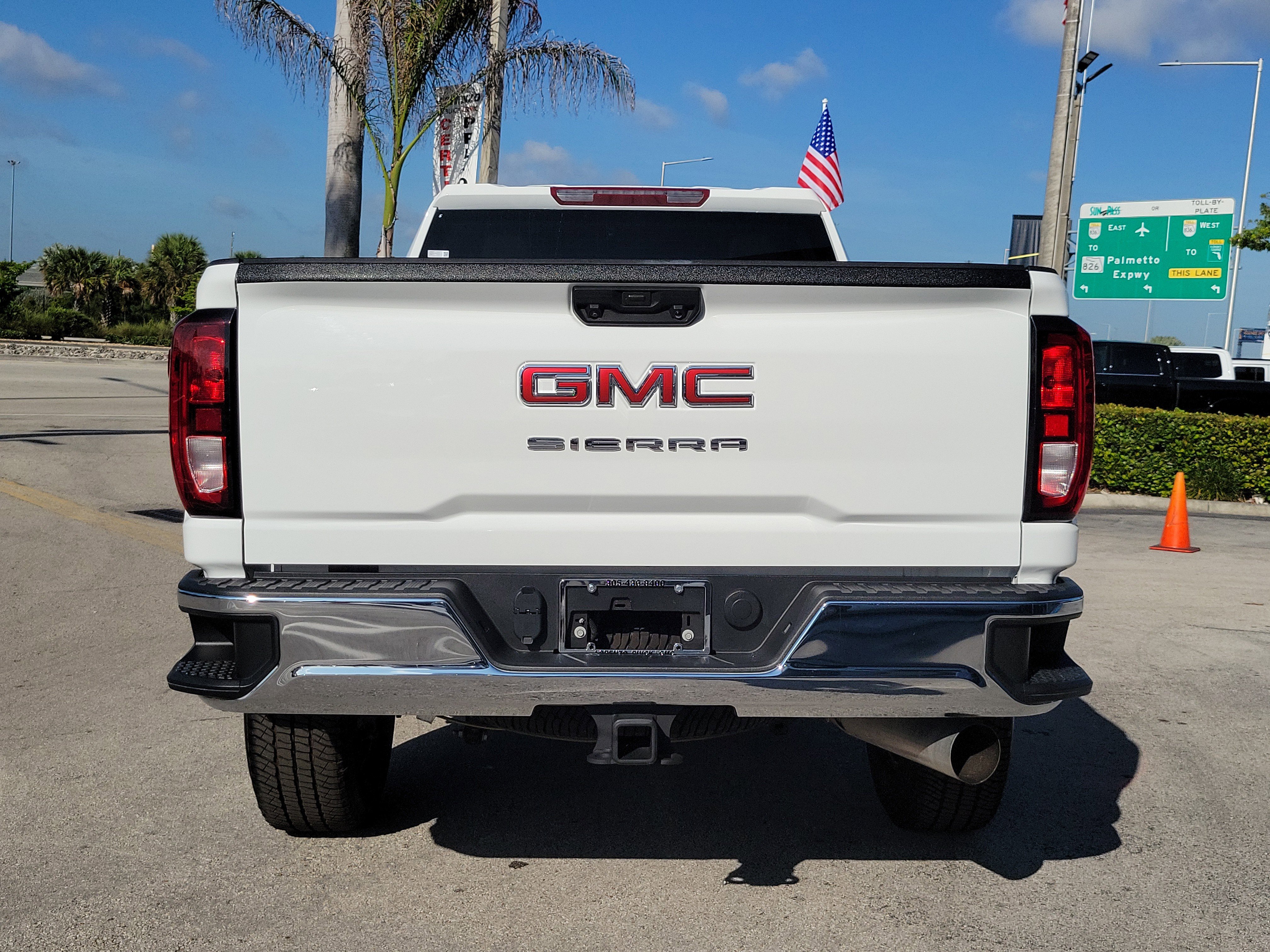 Used 2024 GMC Sierra 3500 Pro w/ Convenience Package AWD/4WD image 6