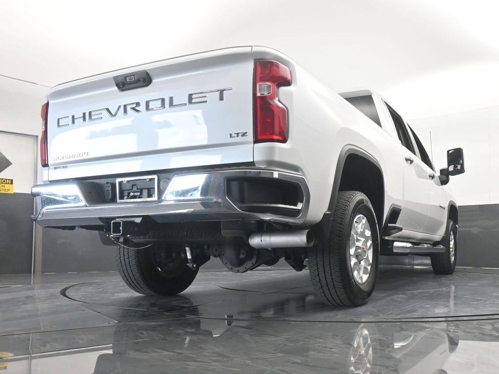 Used 2024 Chevrolet Silverado 2500 LTZ image 61