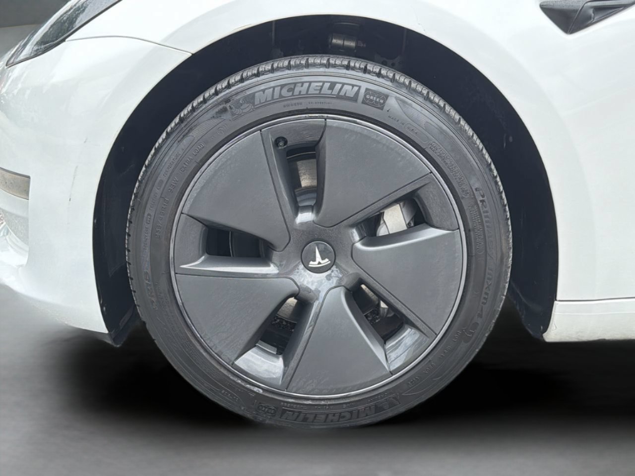 Used 2023 Tesla Model 3 Standard Range RWD image 29