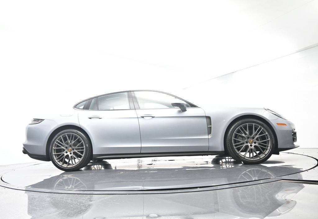 Certified 2023 Porsche Panamera Platinum Edition RWD image 54