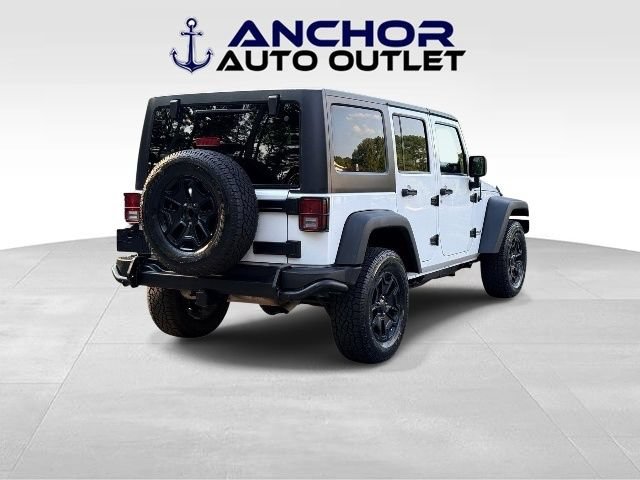 Used 2013 Jeep Wrangler Unlimited Sahara AWD/4WD image 9
