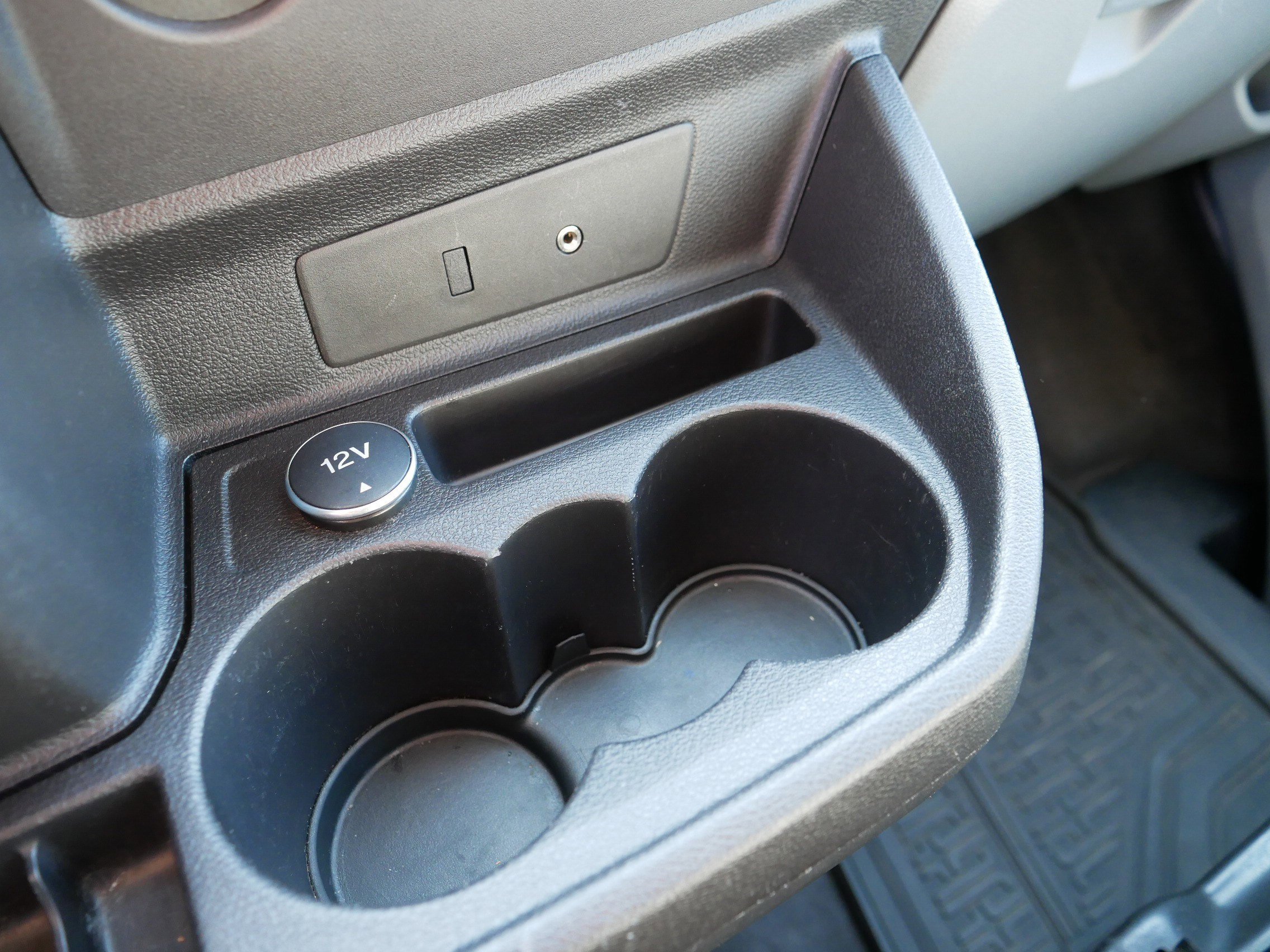 Used 2015 Ford Transit 350 XLT image 31