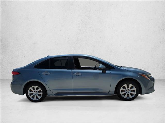 Used 2021 Toyota Corolla LE FWD image 4
