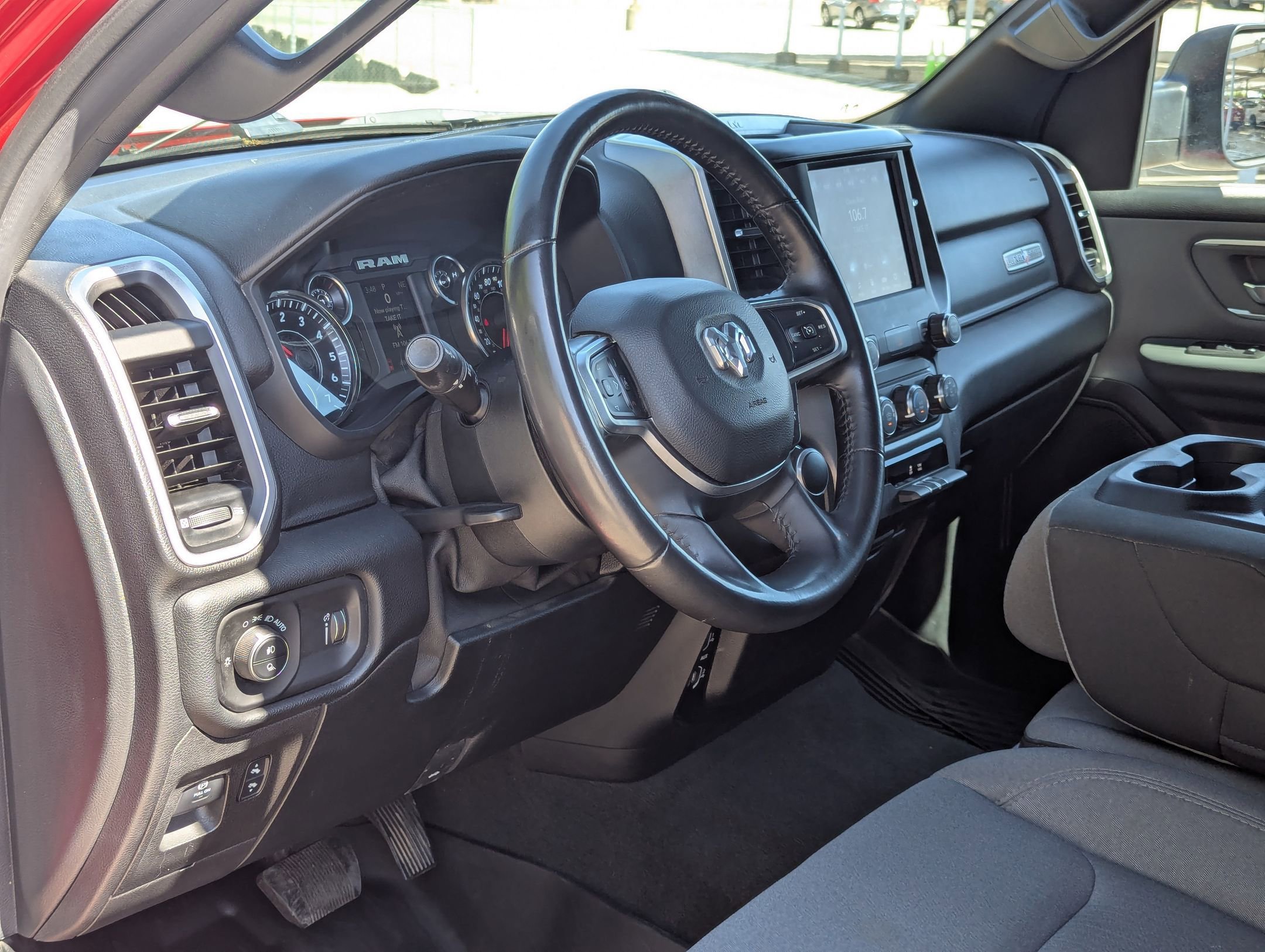 Used 2021 RAM 1500 Lone Star AWD/4WD image 13