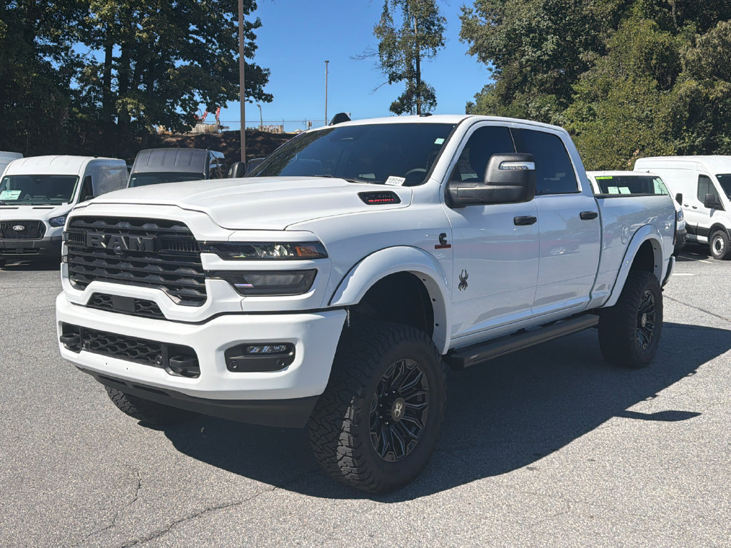 Used 2025 RAM 2500 Big Horn AWD/4WD image 3