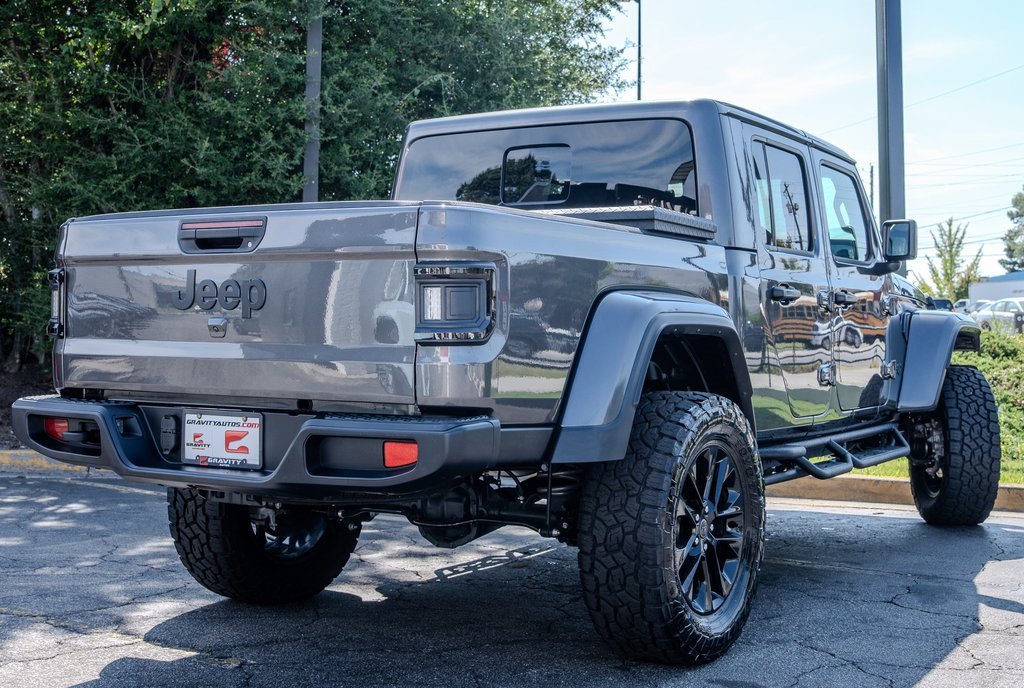 Used 2025 Jeep Gladiator Sport image 28