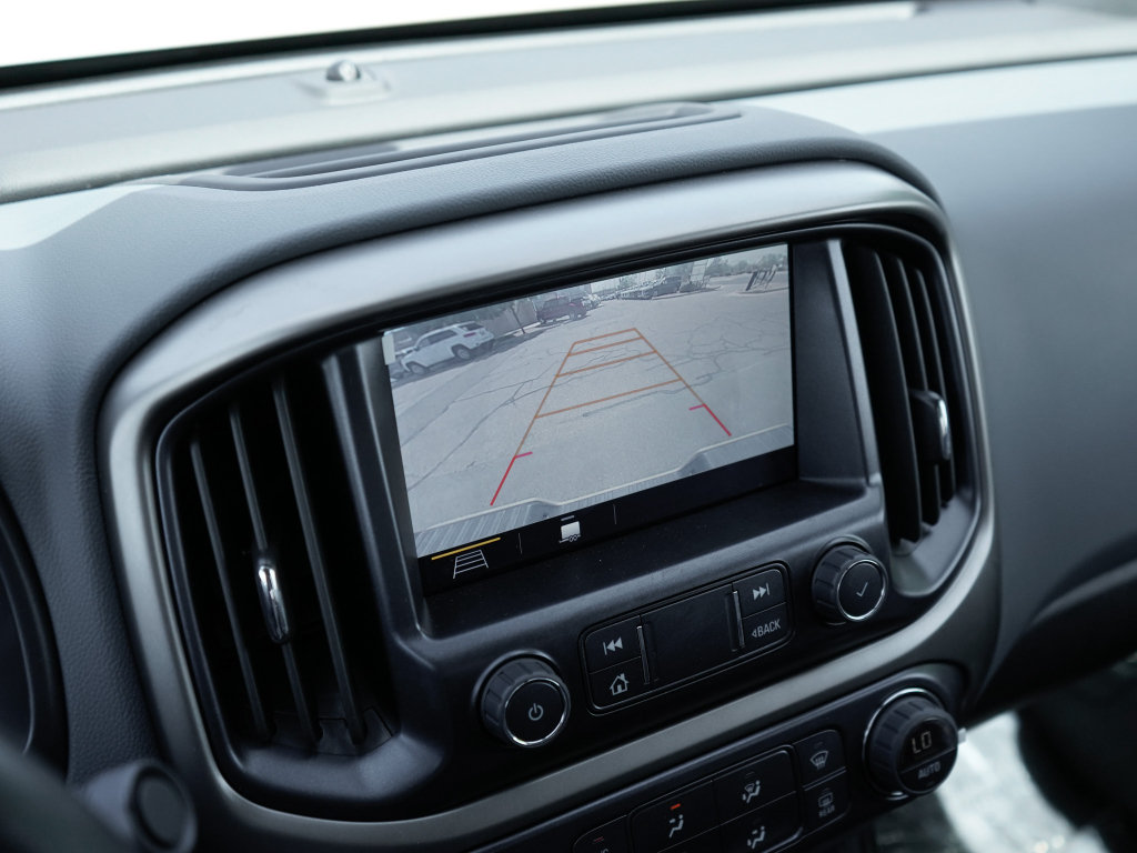 Used 2022 Chevrolet Colorado Z71 AWD/4WD image 25
