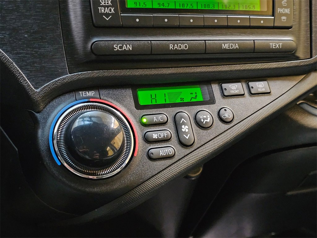 Used 2013 Toyota Prius C Two image 27