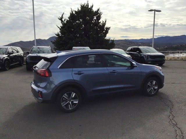 Used 2022 Kia Niro EX image 7