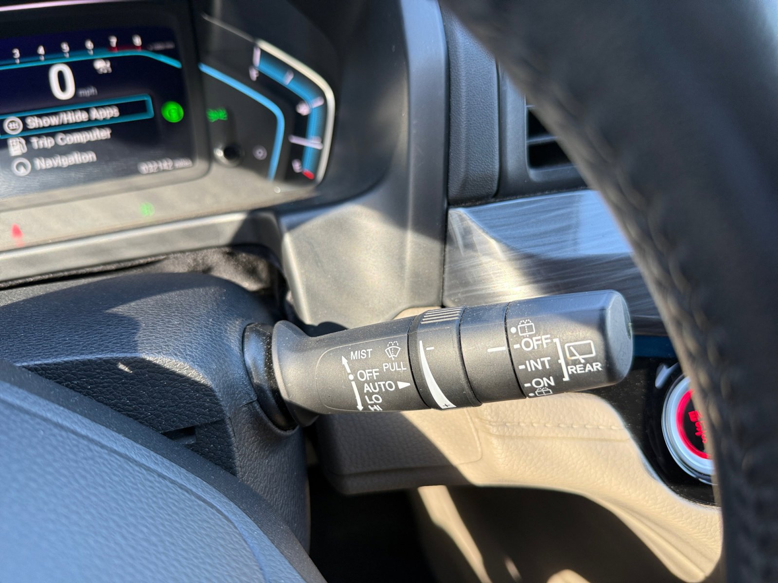 Used 2023 Honda Odyssey Elite image 20