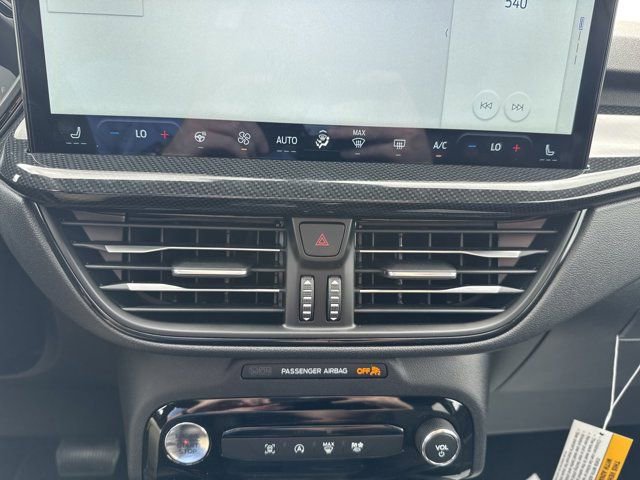 New 2025 Ford Escape ST-Line w/ Tech Pack #1 AWD/4WD image 18