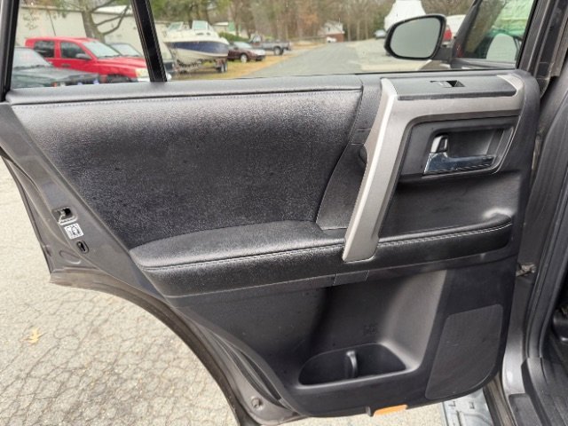 Used 2014 Toyota 4Runner 4WD image 26