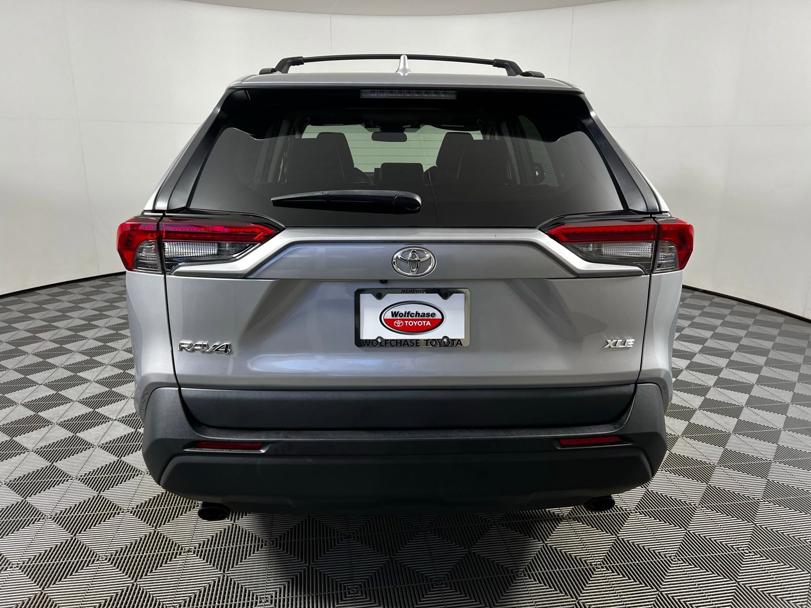 Certified 2022 Toyota RAV4 XLE Premium image 6